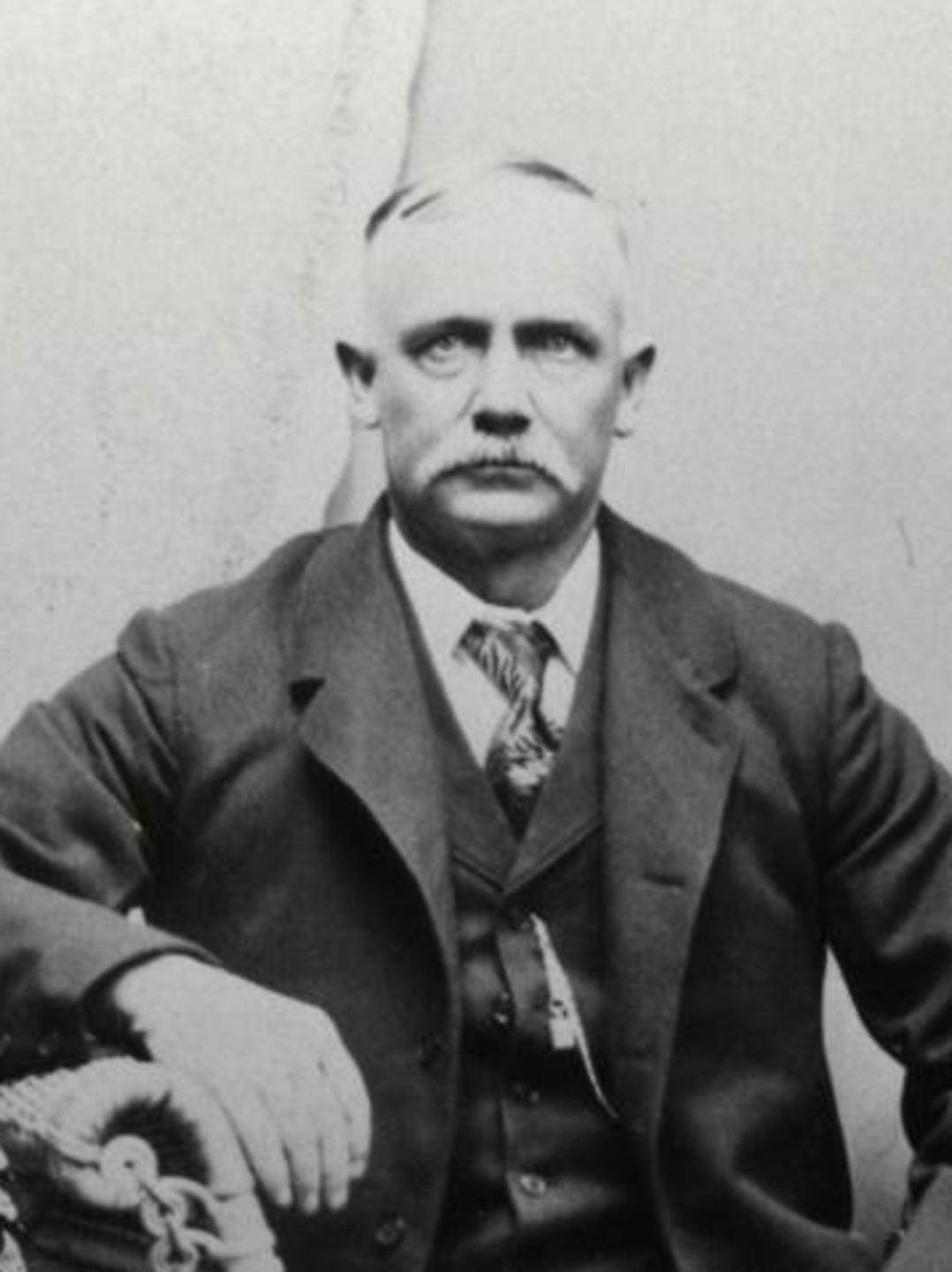 James Johnston (1851 - 1937) Profile